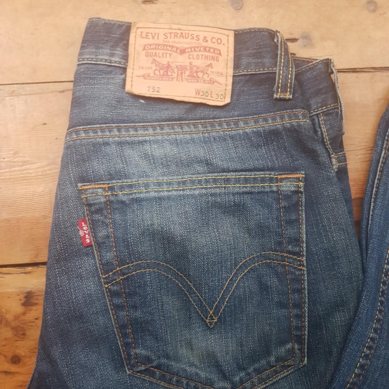 Levis 752 Jeans Regular Fit Straight Leg Mens 30 L... - Depop