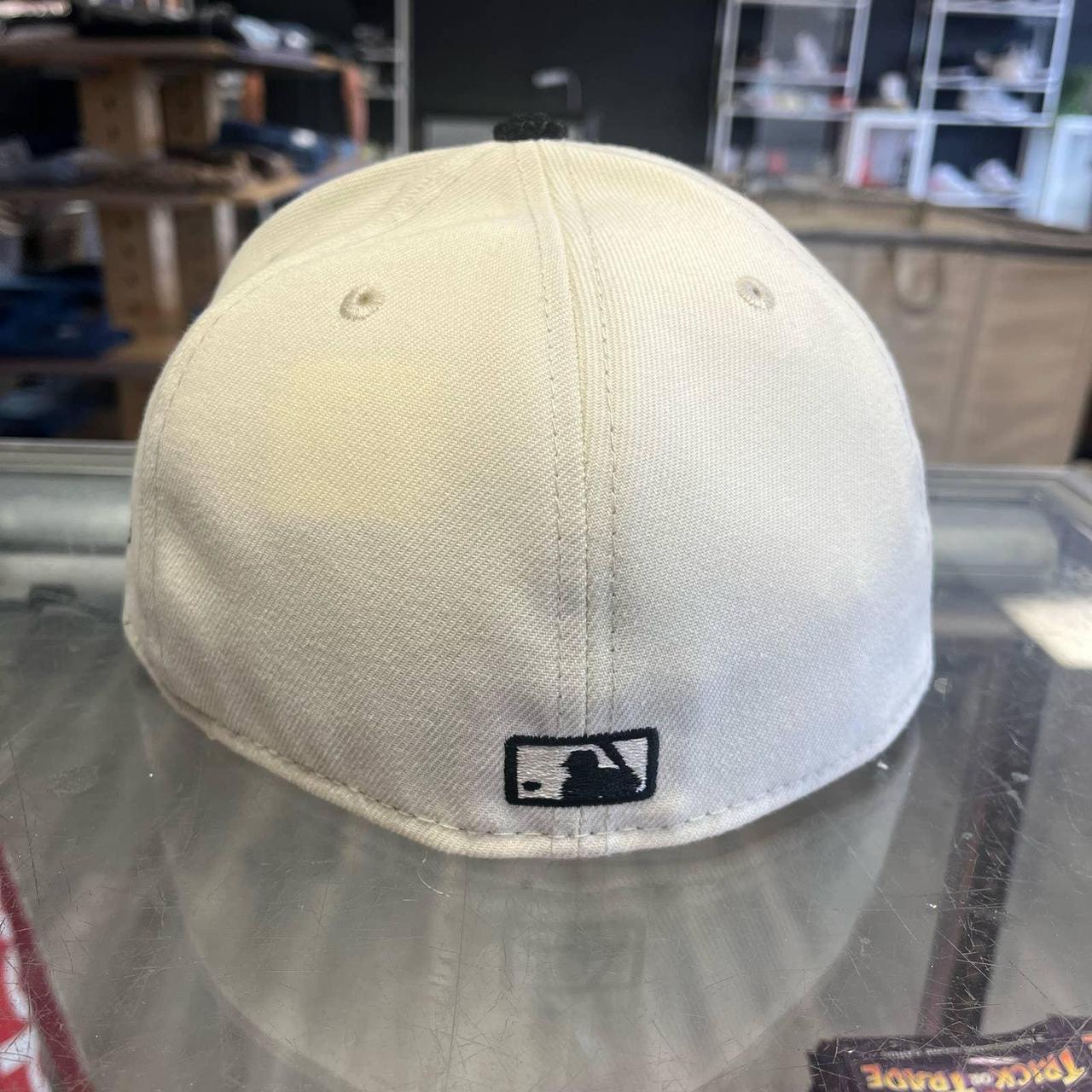 New Era Men's Hat - Cream