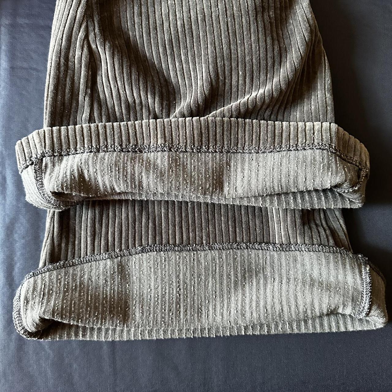 Aerie Women's Grey Leggings Depop