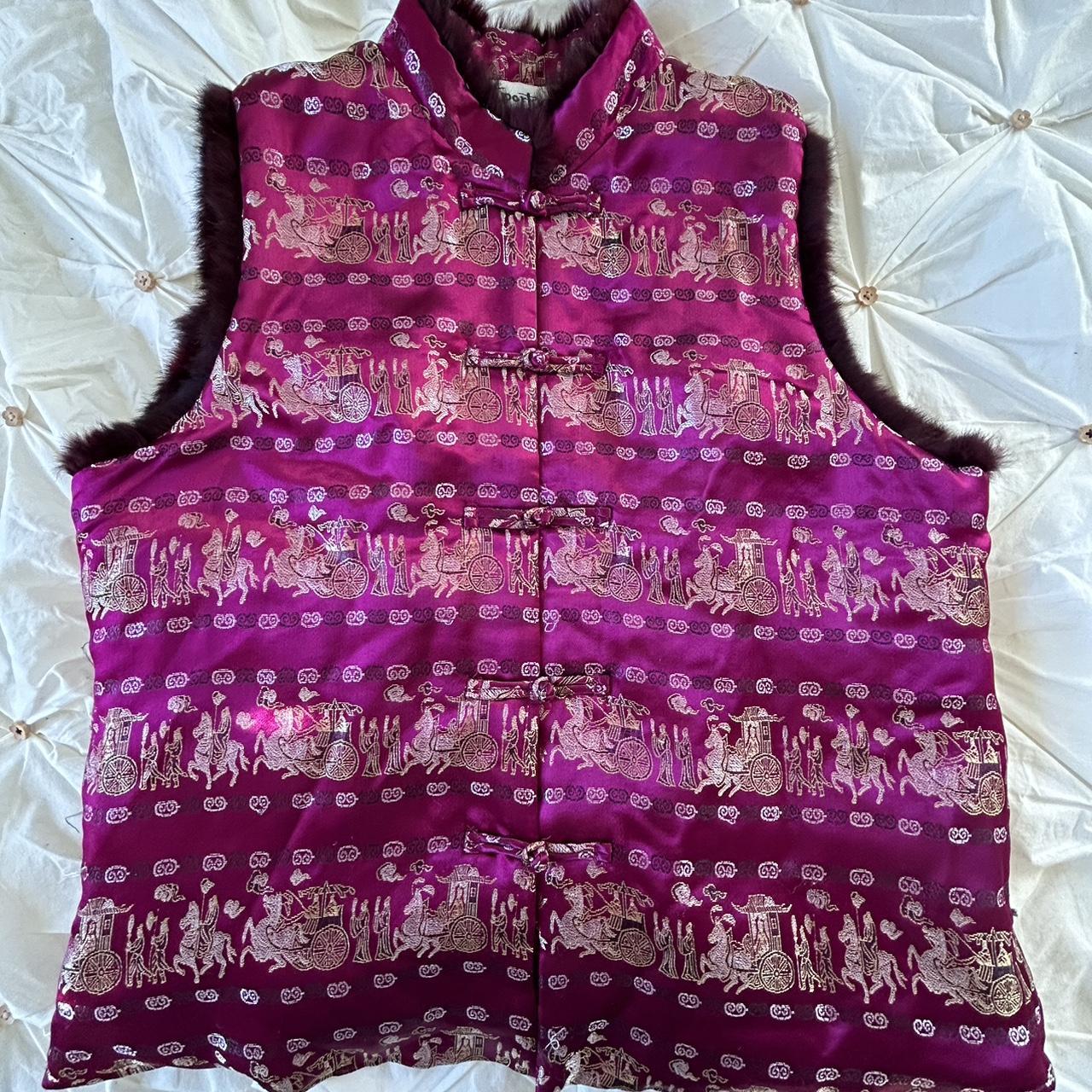Sportsgirl silk vest with fur trimmings Size XL but... Depop