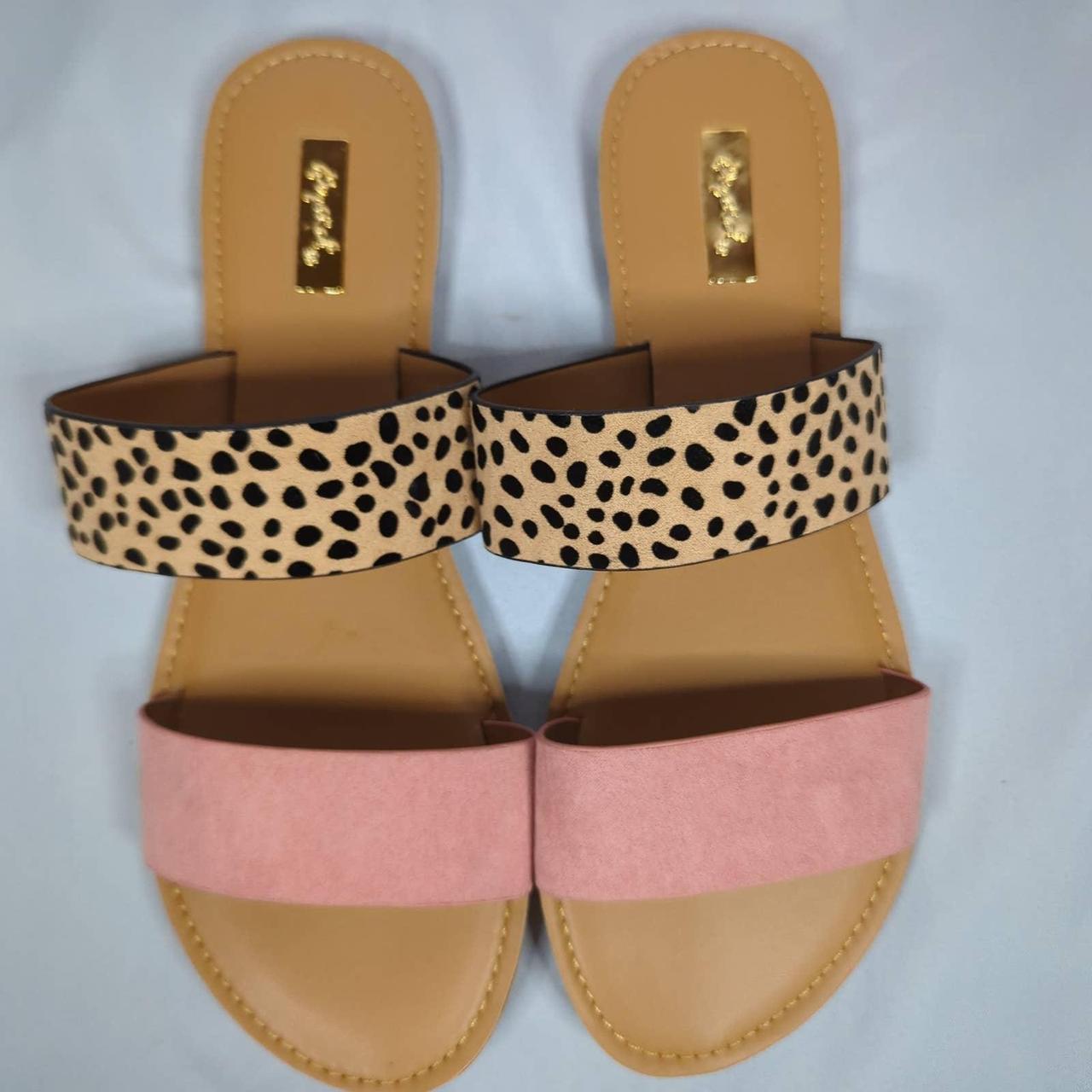 Qupid clearance leopard slides