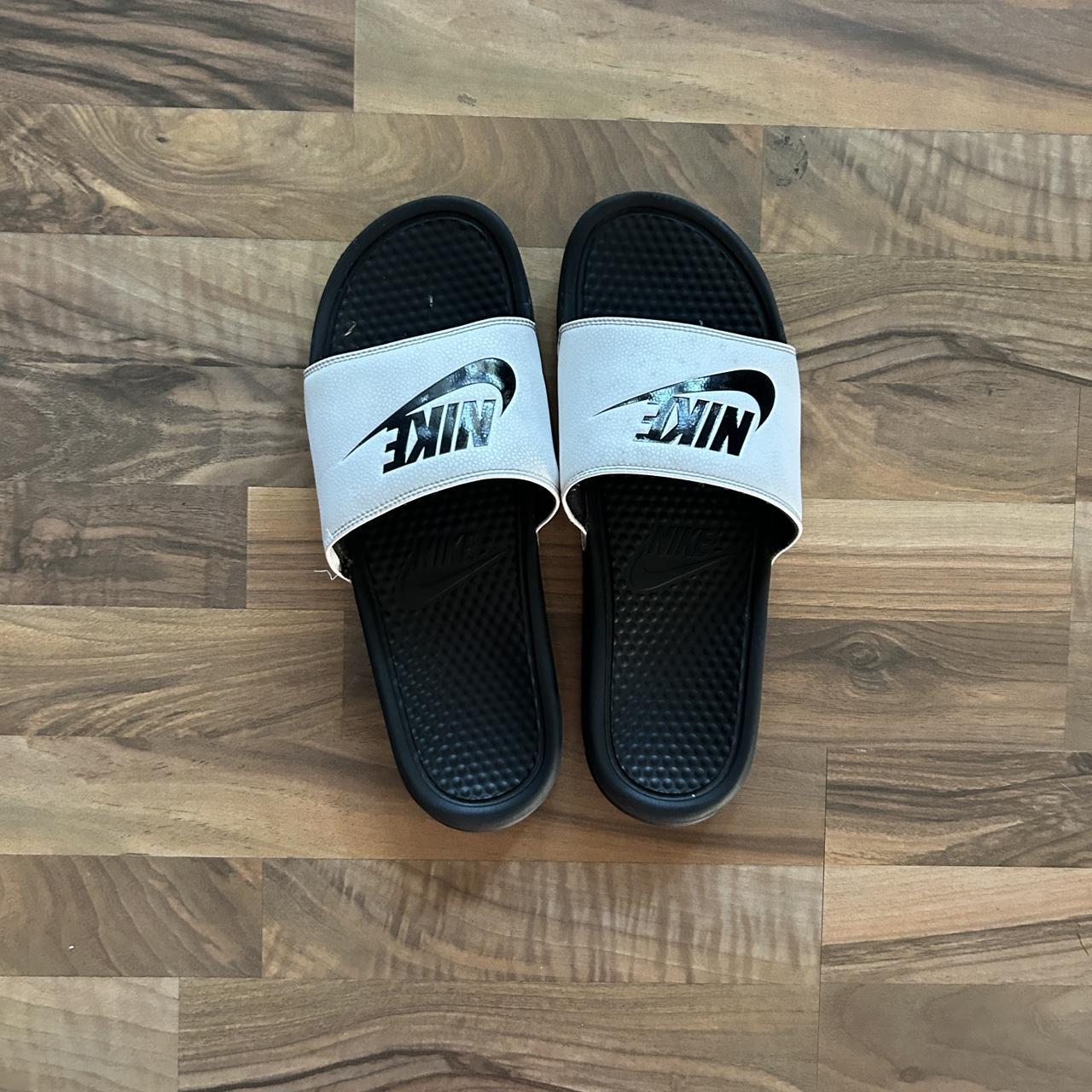 Nike slides half black half white best sale