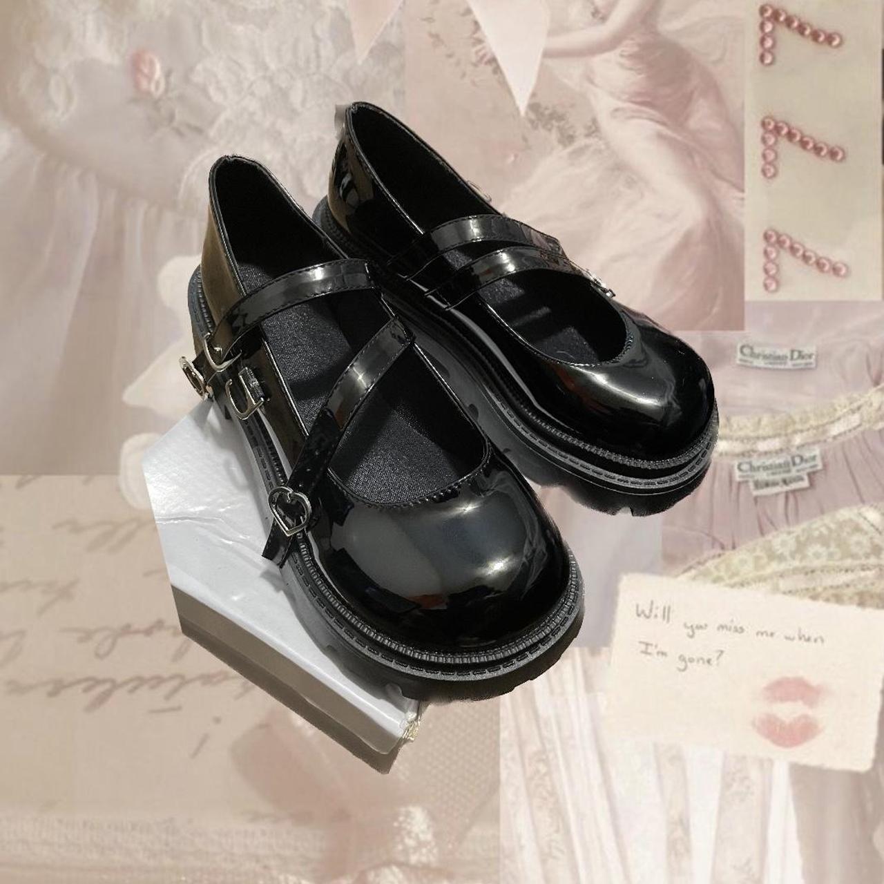 Mary Jane platform shoes ♡ Chunky heel w/ buckle... - Depop