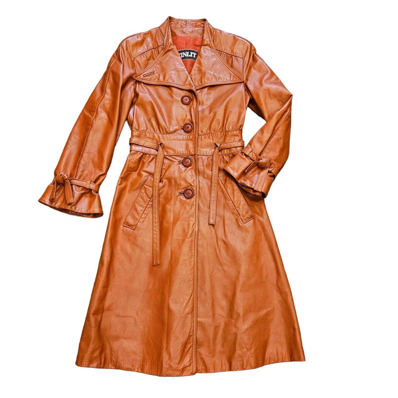 Online Vintage winlit trench coat