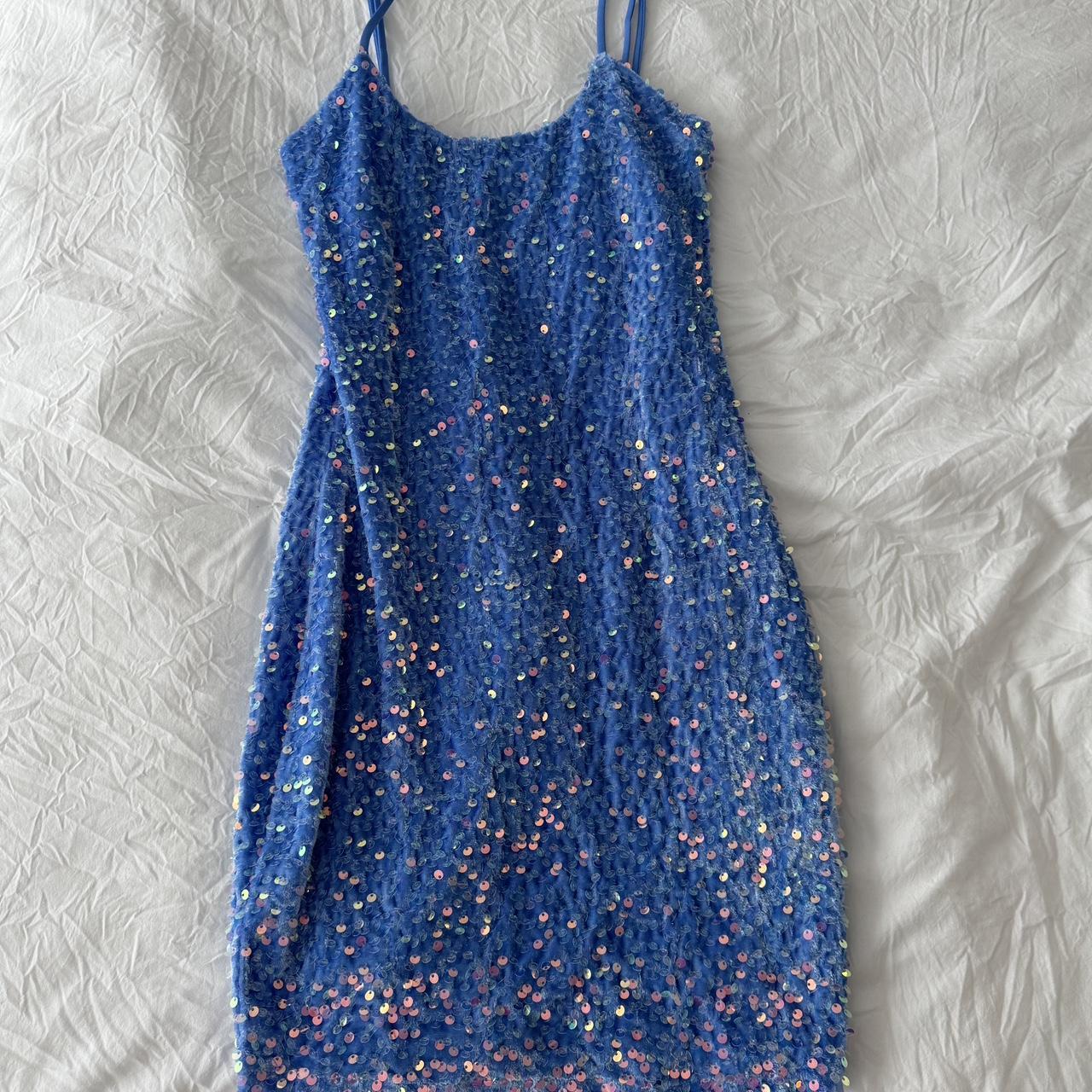 item listed by closetclothes2007