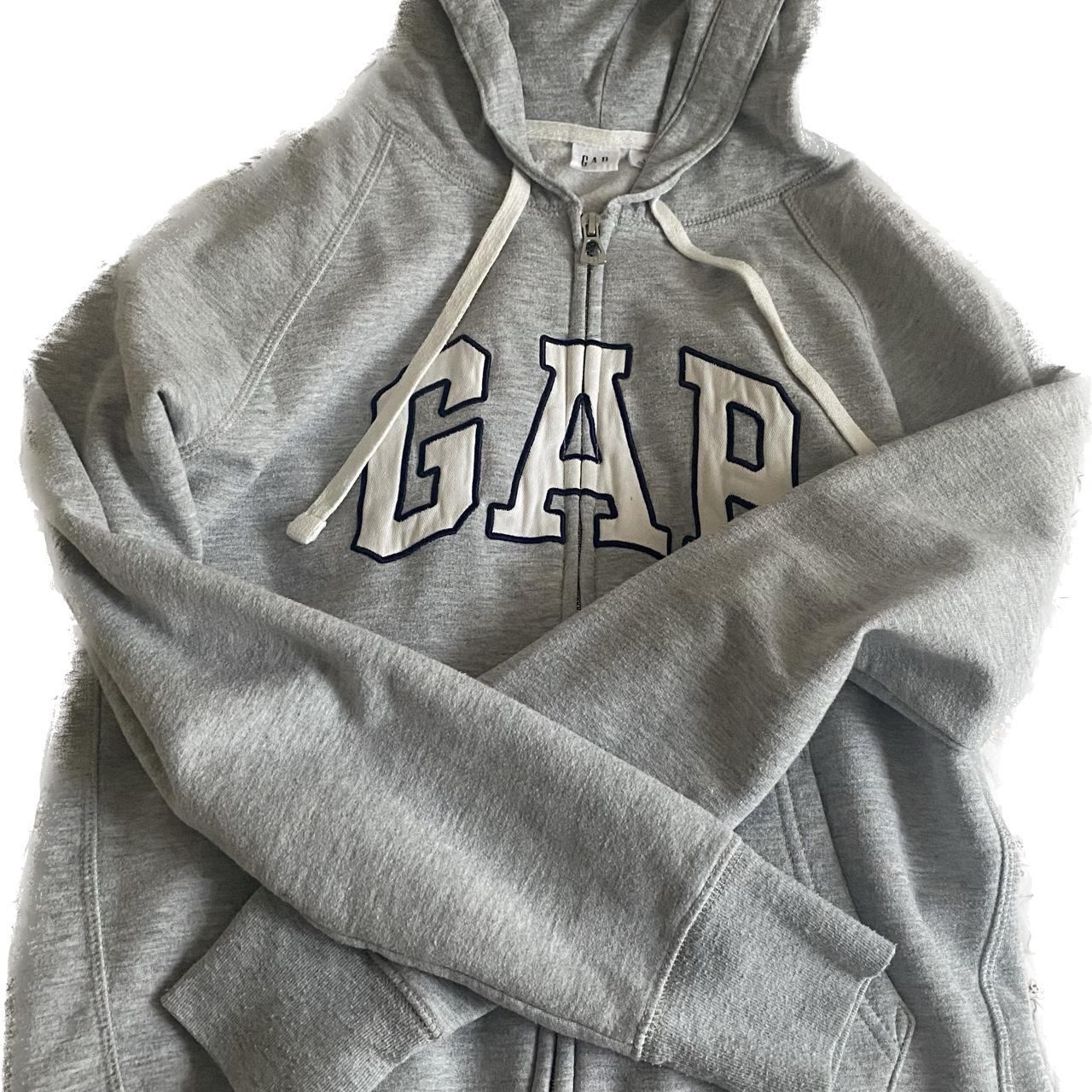 Gap zipup hoodie Size S Excellent... - Depop