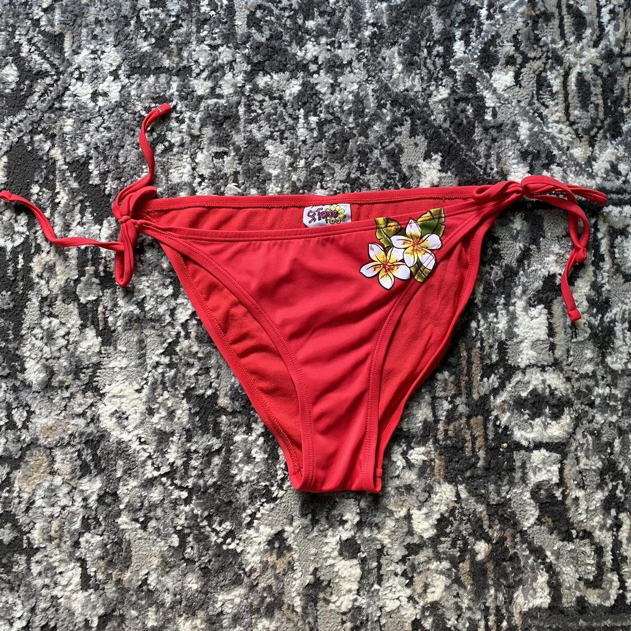 St. Tropez Women's Bikiniandtankinibottoms Depop
