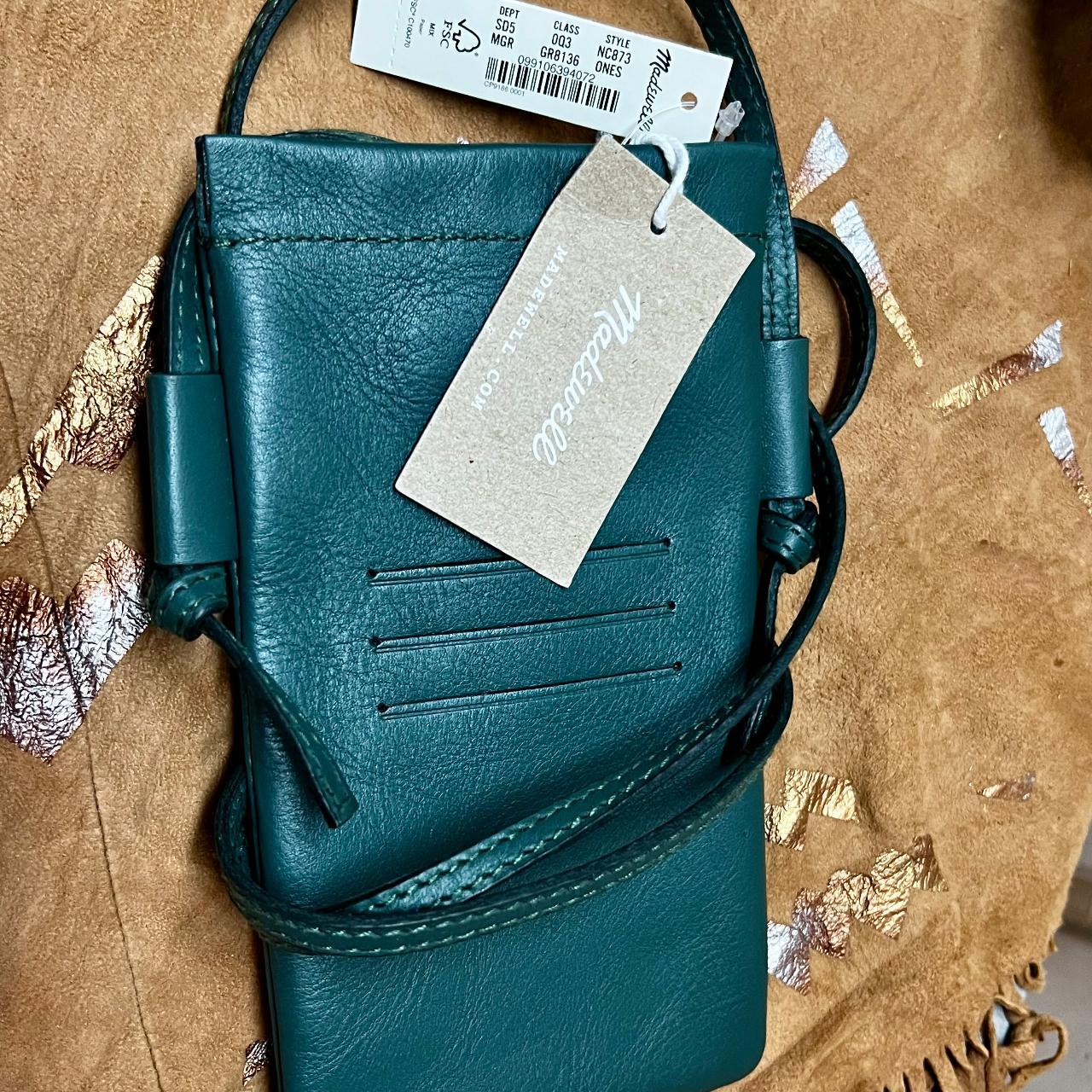 Madewell The Smartphone Crossbody Bag in Leather