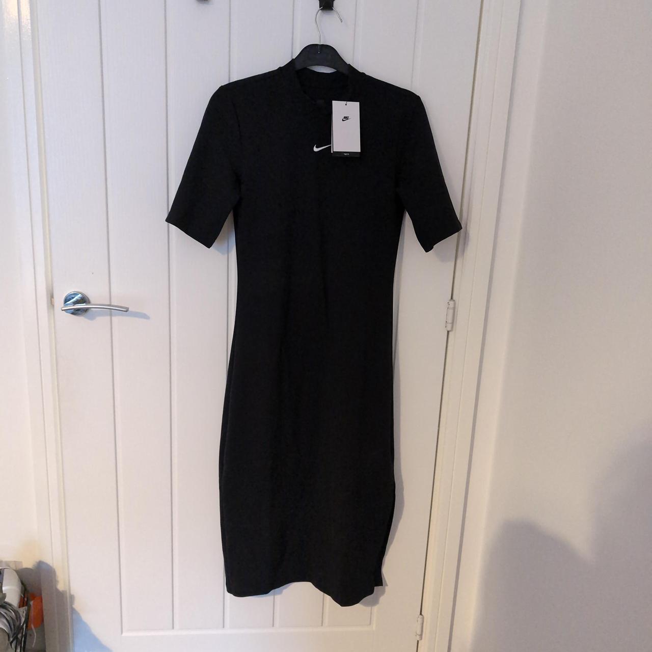 nike women's swoosh dress