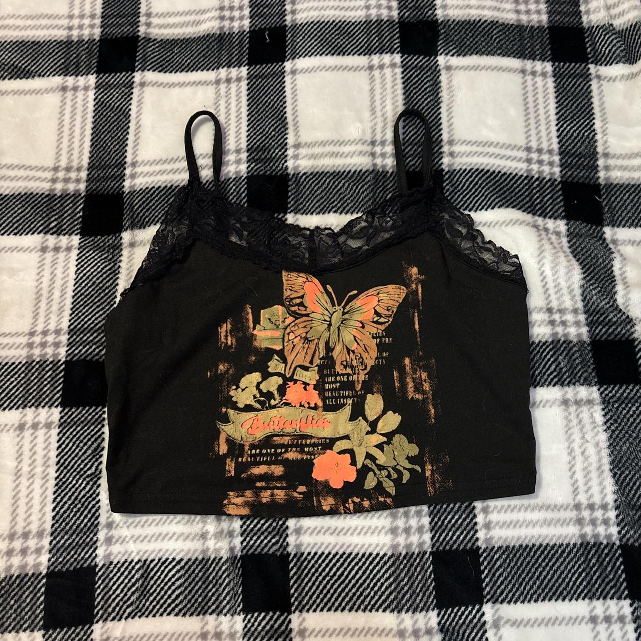 item listed by laneyluvz