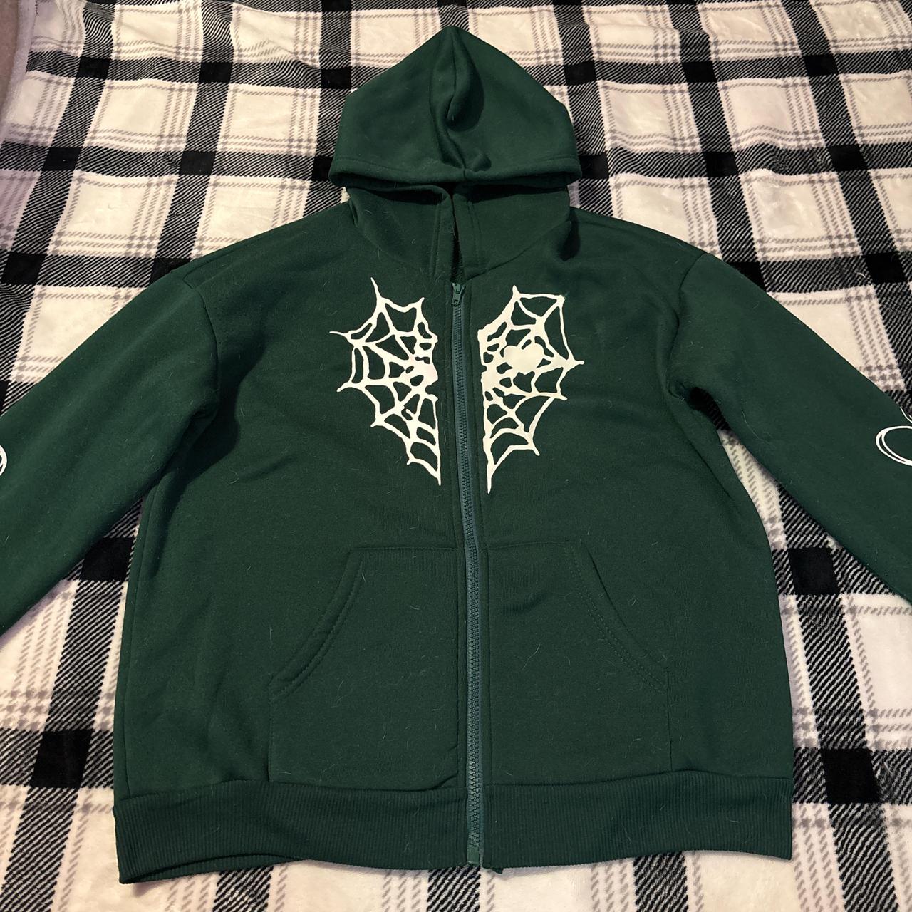 item listed by laneyluvz