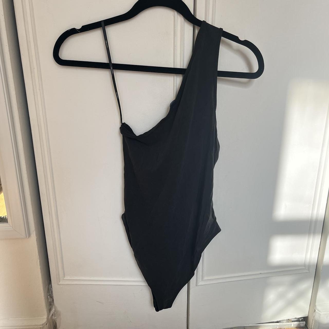 Forever 21 Women's Black Bodysuit Depop