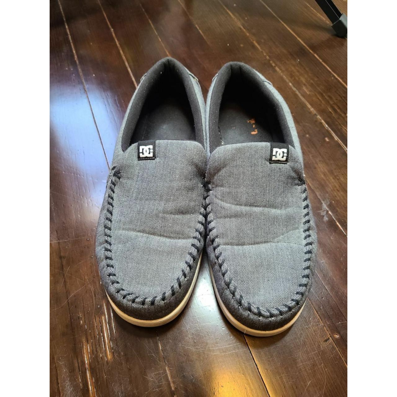 Dc hot sale shoes loafers