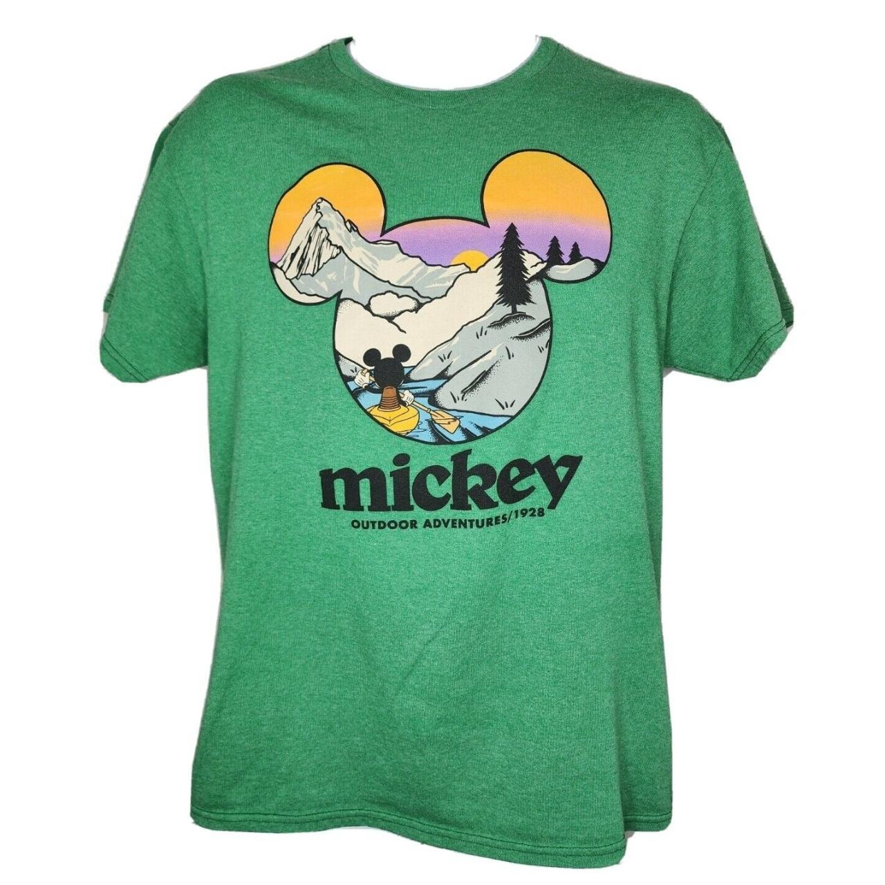 Disney Men's Green Tshirt Depop