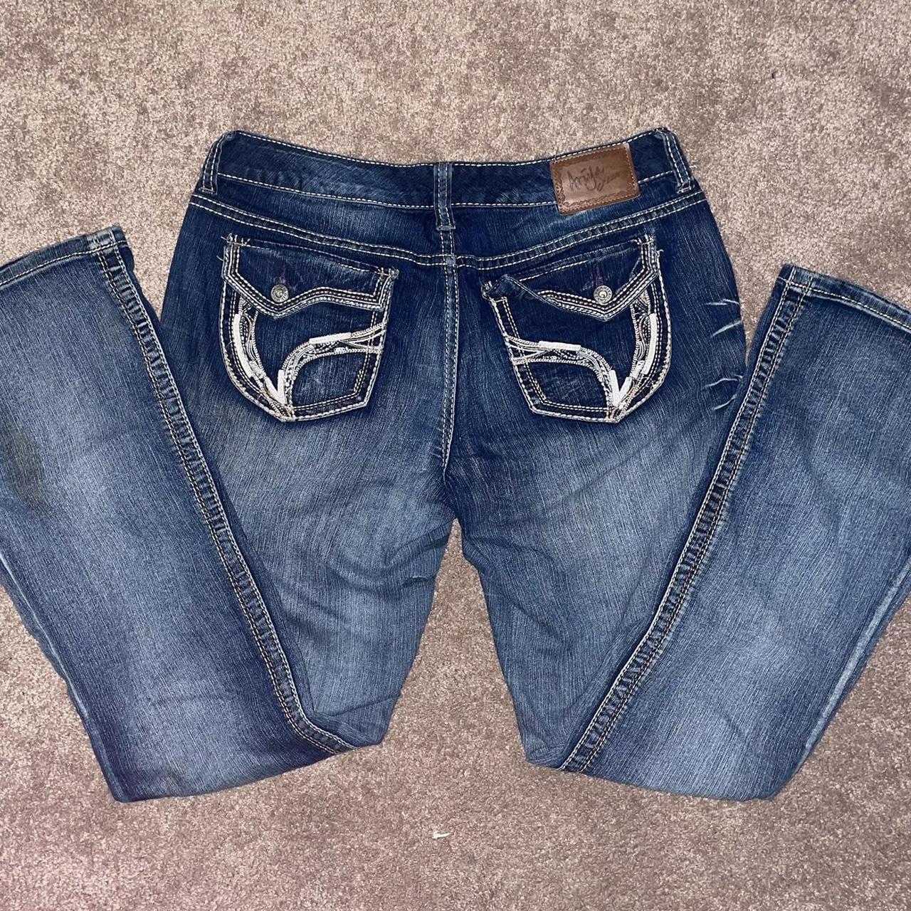 item listed by onemanstrash_