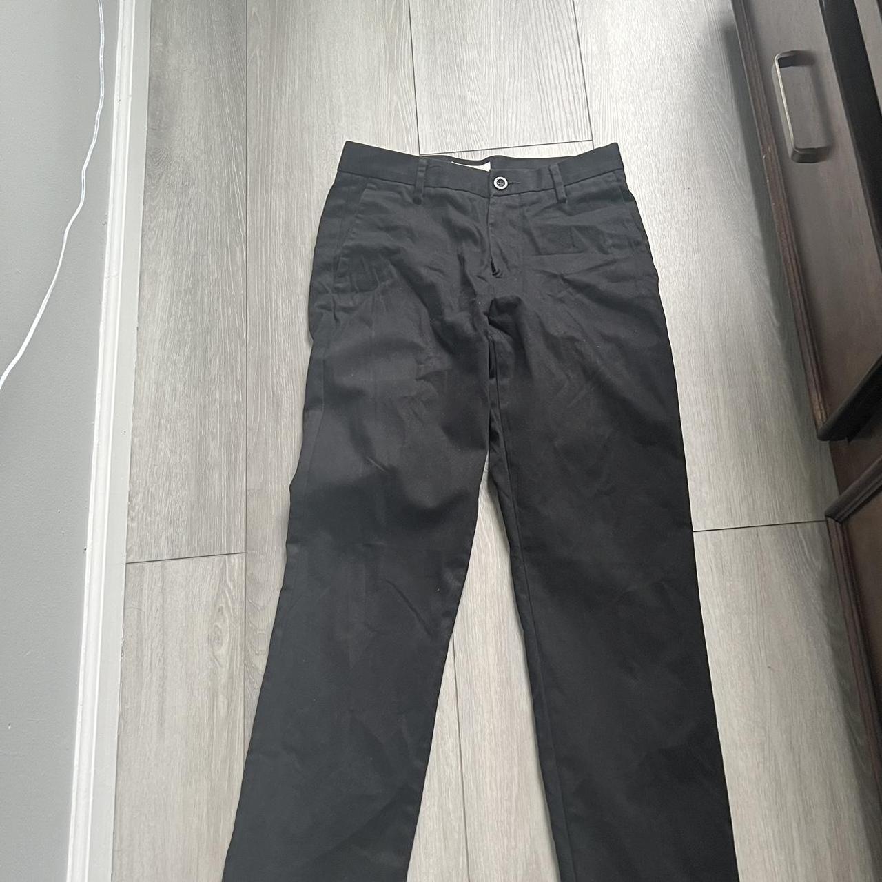 Dockers slim tapered pants 28 x 30 - Depop