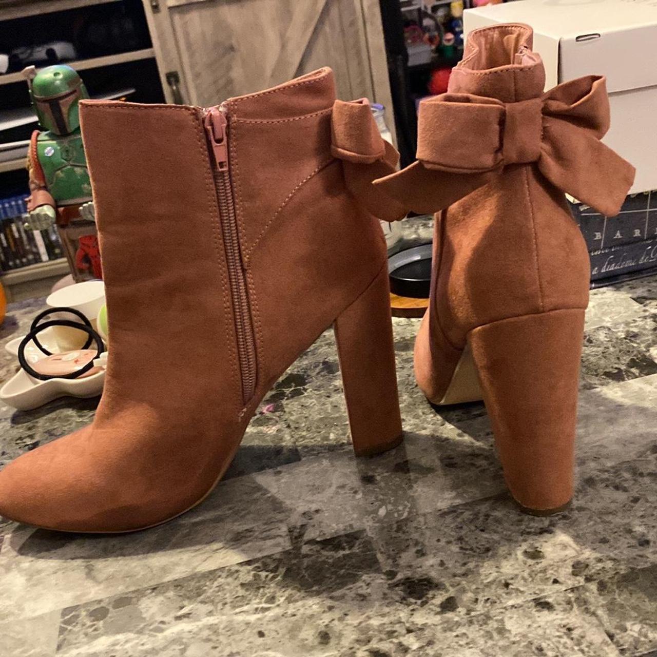 ShoeDazzle Pink Heel Boots With Bow Accessories Depop