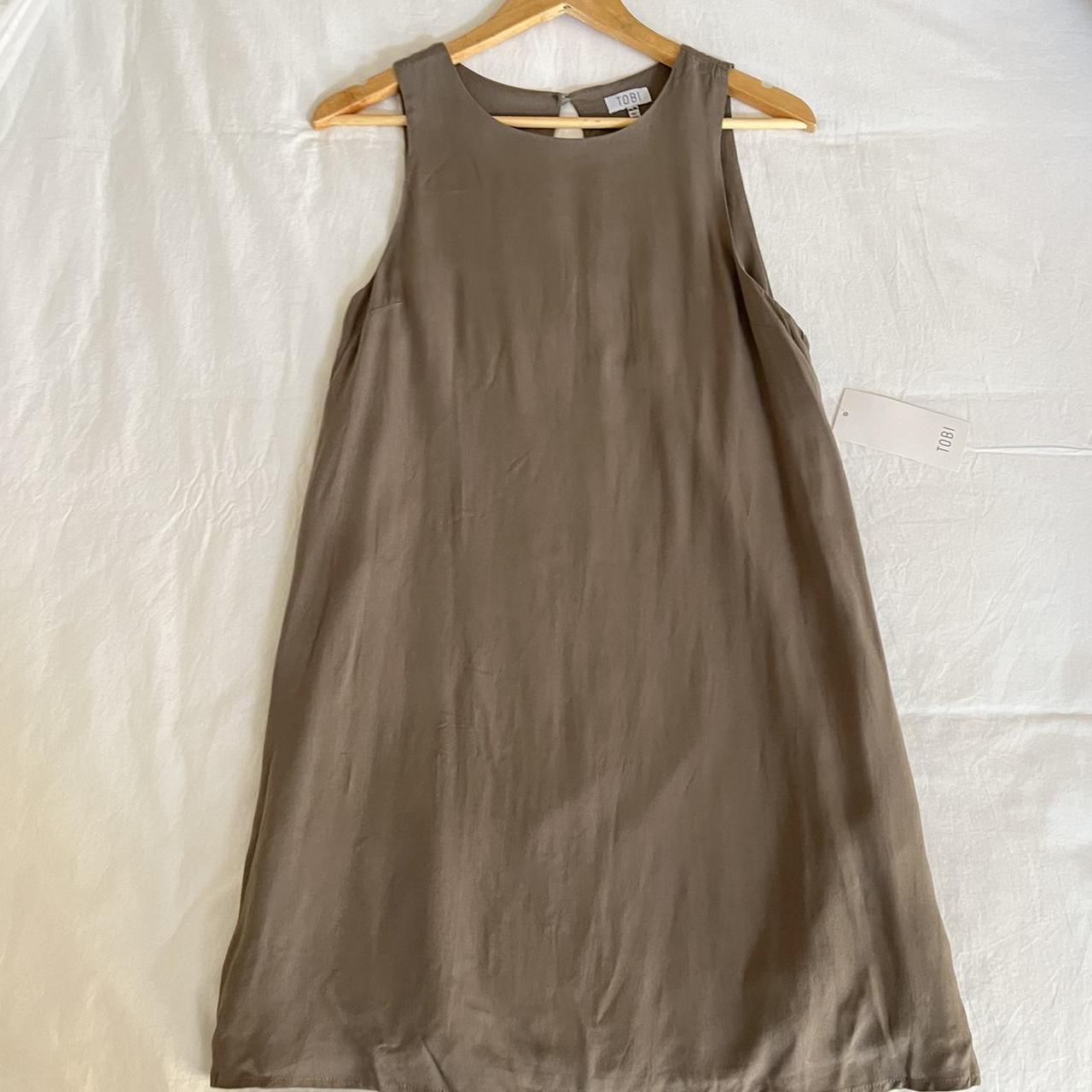 olive green sleeveless dress 🫒 women’s size M brand... - Depop