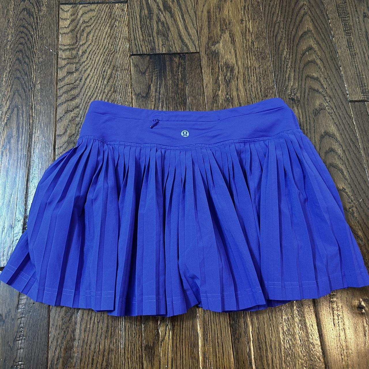 purple lululemon skirt size 4 Depop
