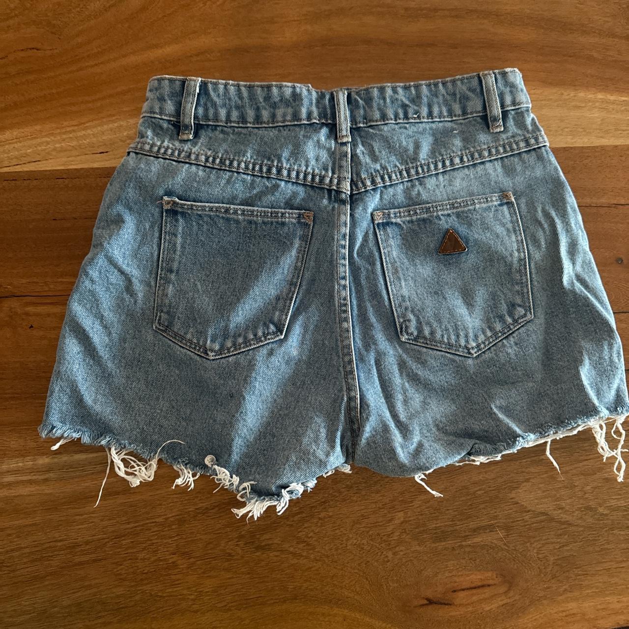 Abrand Venice high waisted shorts Size 8 $25 - Depop