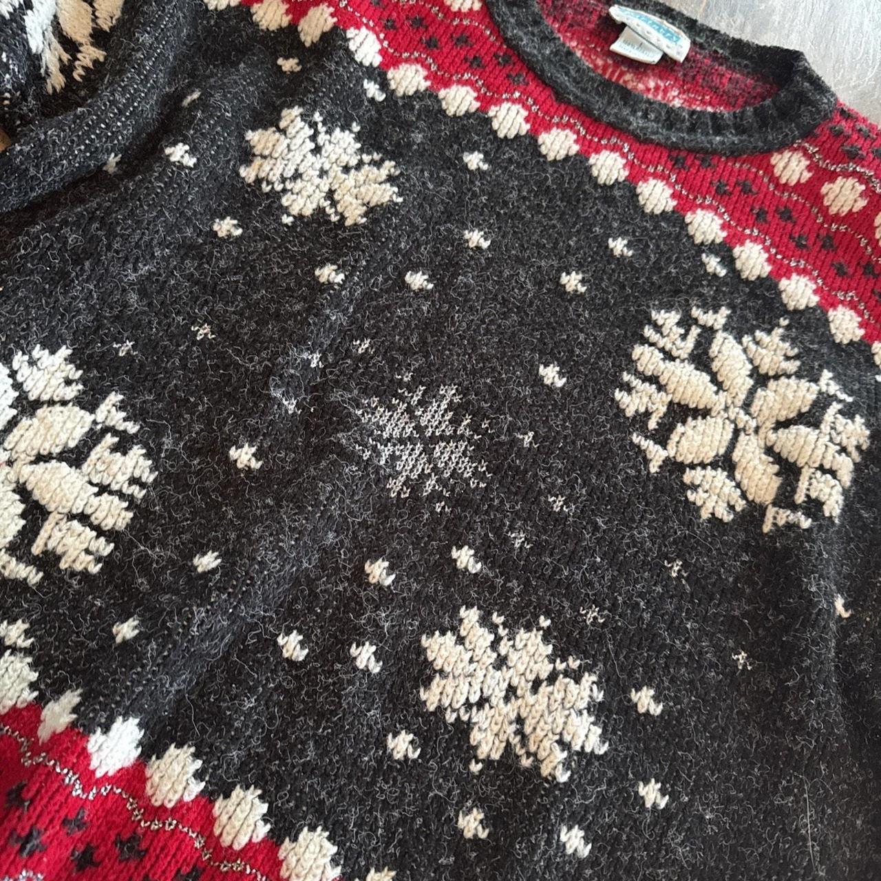 Source Unknown Women's Sweater - Grey/Red - L – C… - image 3