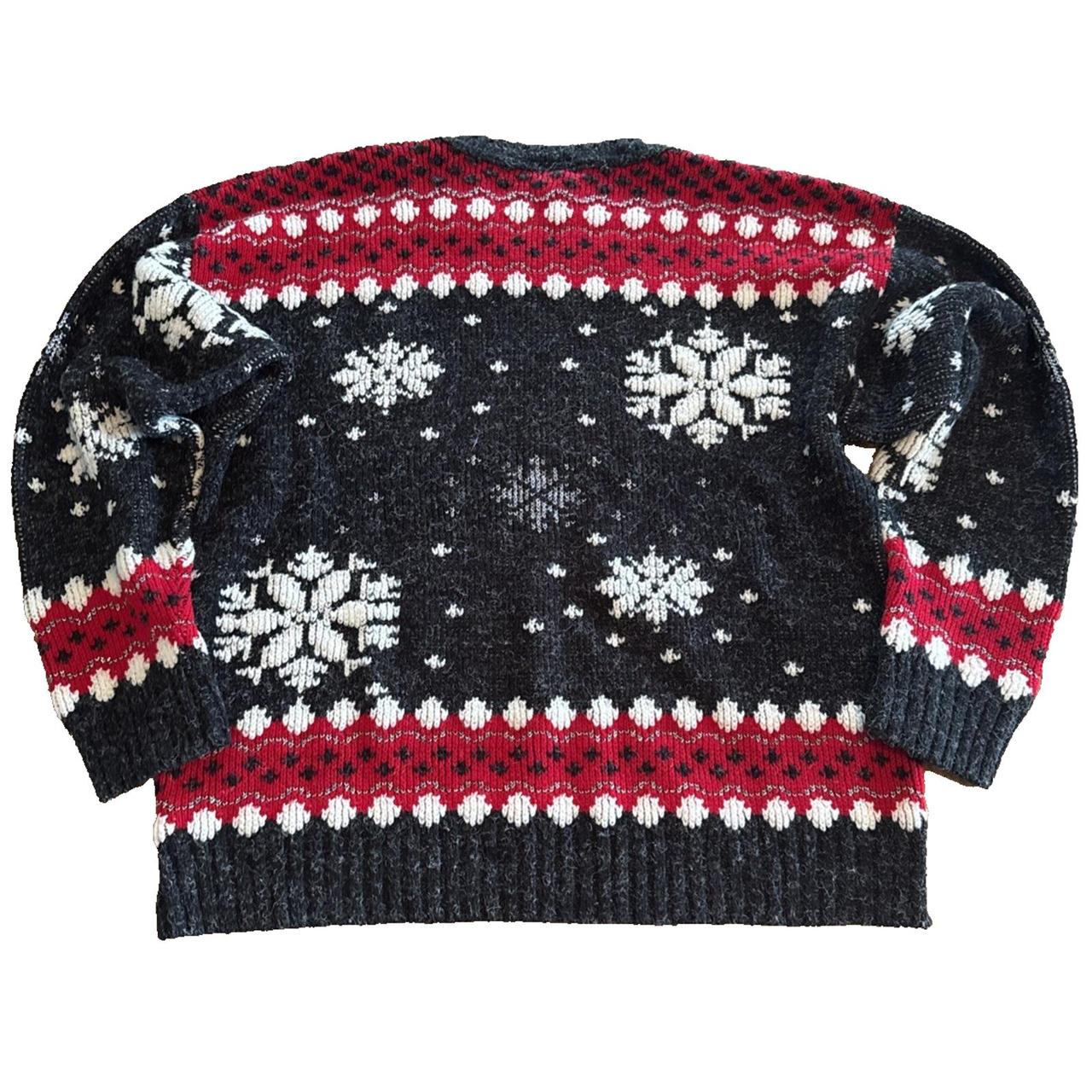 Source Unknown Women's Sweater - Grey/Red - L – C… - image 6