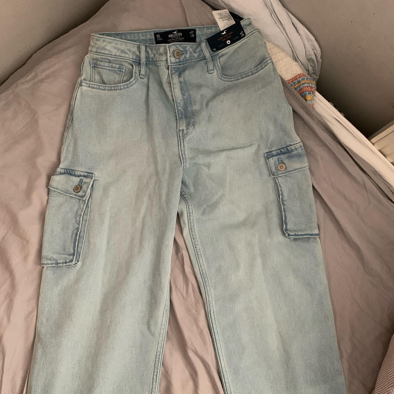 Hollister ultra high rise dad jeans Light wash W27... Depop