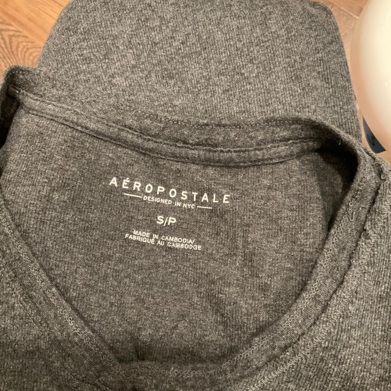 Aeropostale Women S Grey Shirt Depop