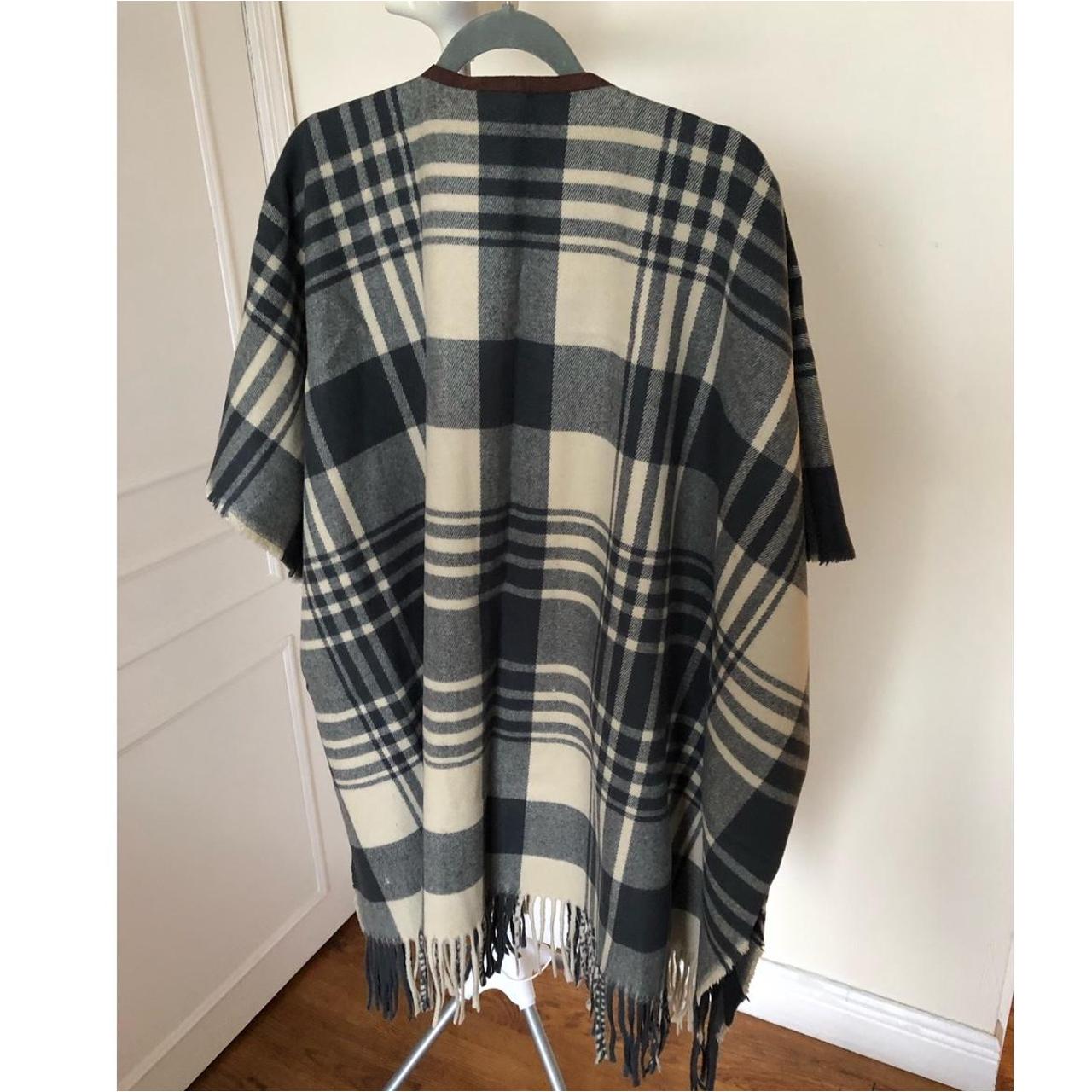 Rachel Roy shawl/cape with fringed edges One size Depop