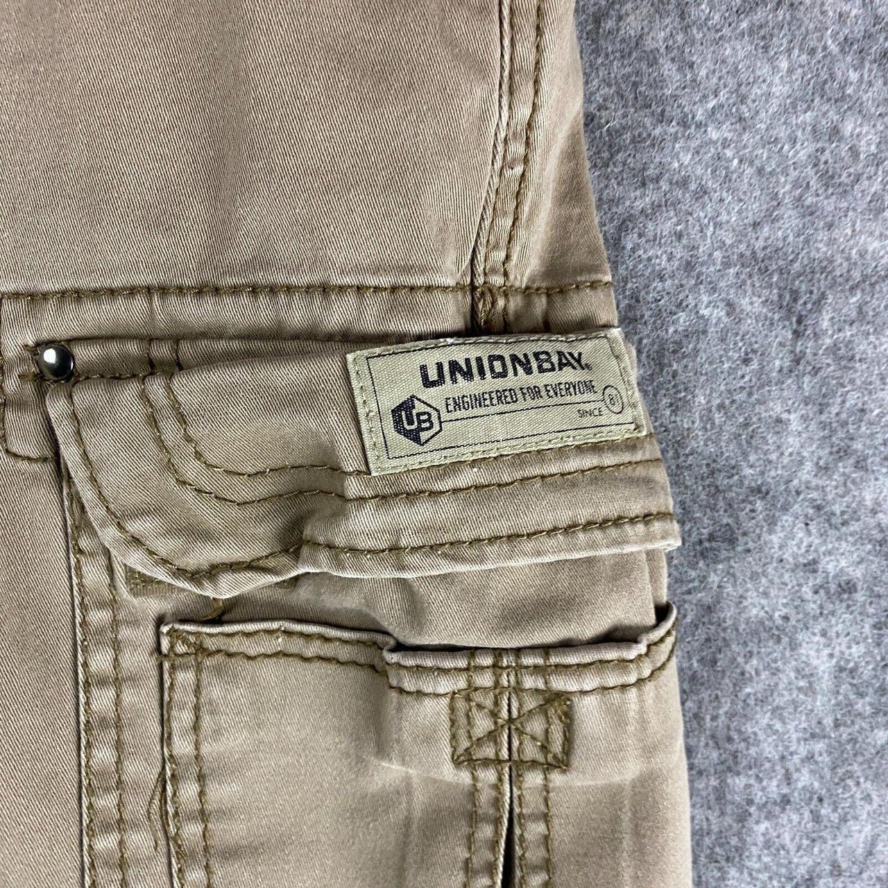 Union Bay Men's Tan Shorts (3)