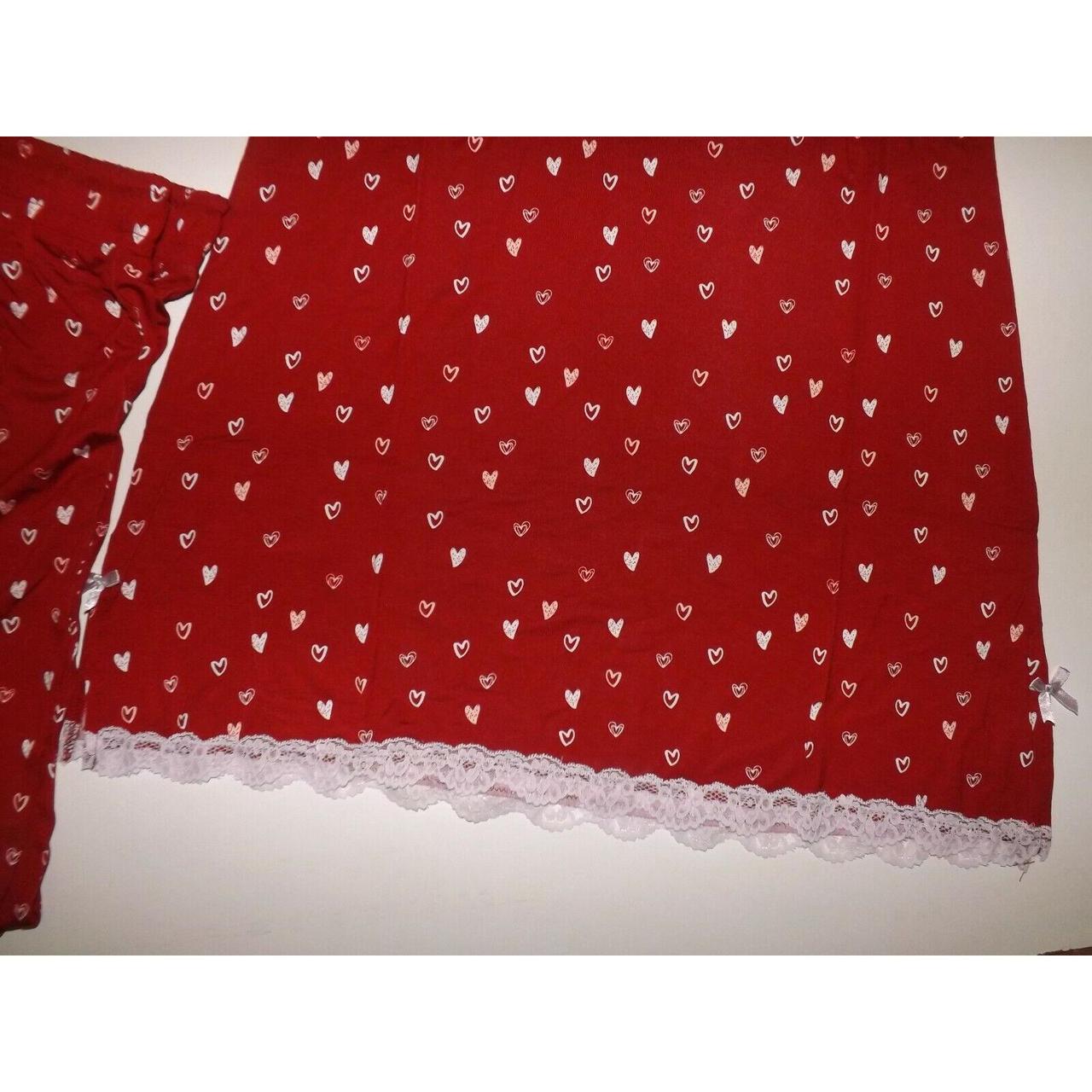 Honeydew Women's Red T-shirt (4)