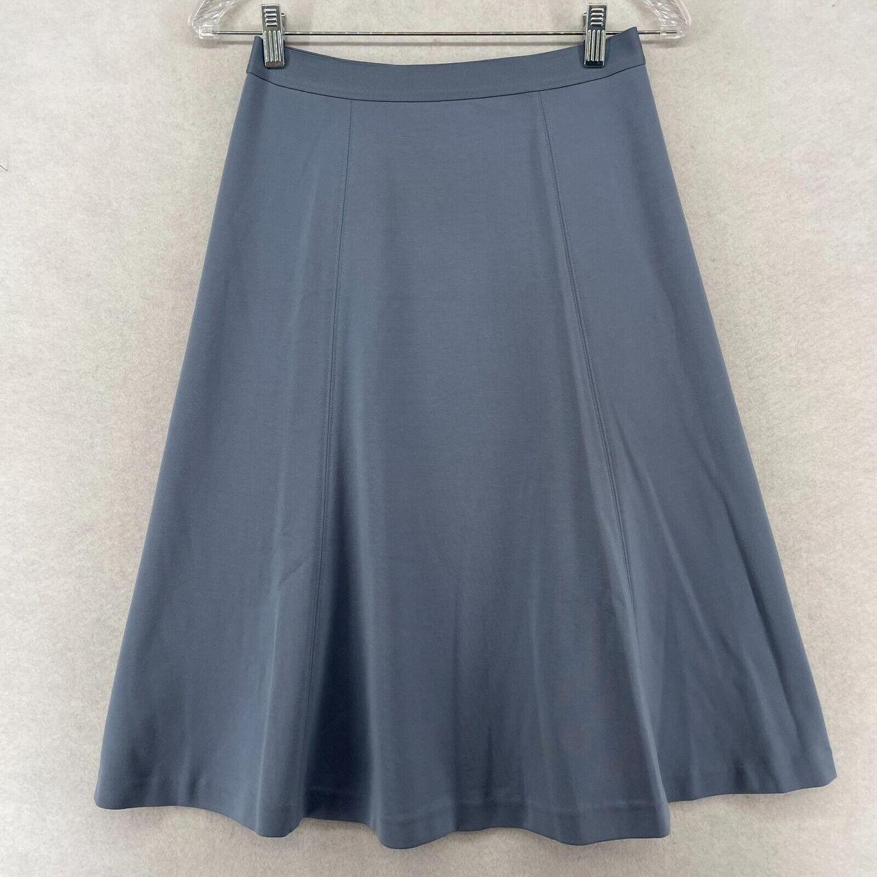 UNIQLO Stretch Rayon Jersey Skirt 26-27 Elastic... - Depop
