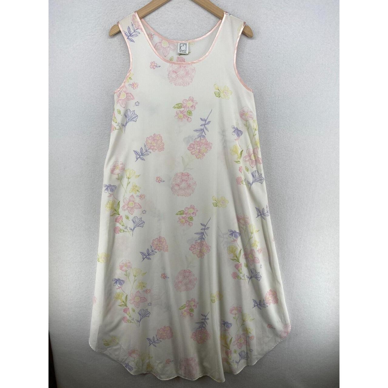 Vintage EVE STILLMAN Nightgown Small Floral Scoop... - Depop