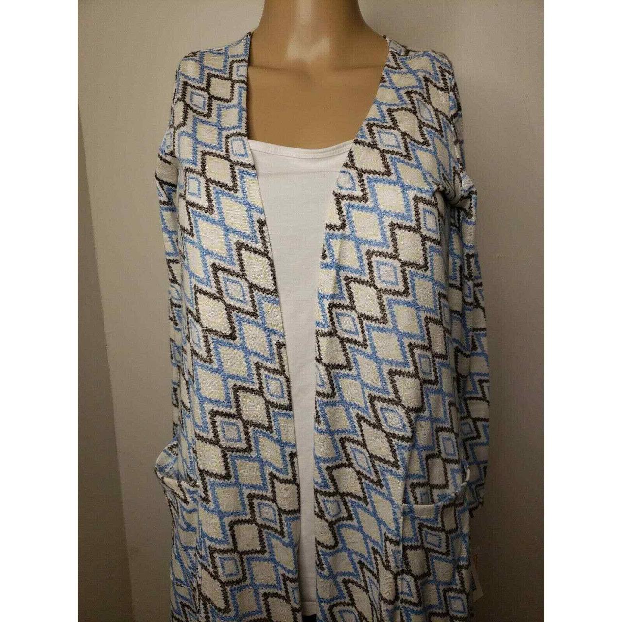 Sarah cardigan sales lularoe sizing