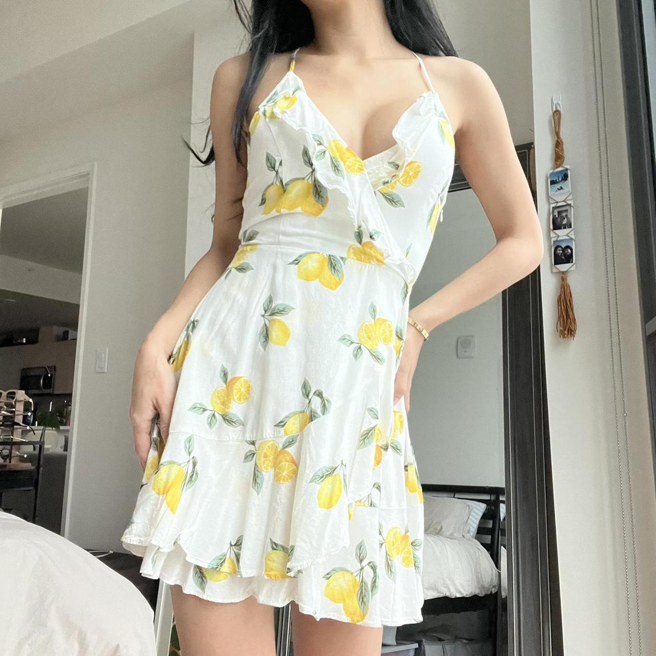 🍋Lemon Summer dress 🍋Flowy summer dress, lace tie... - Depop