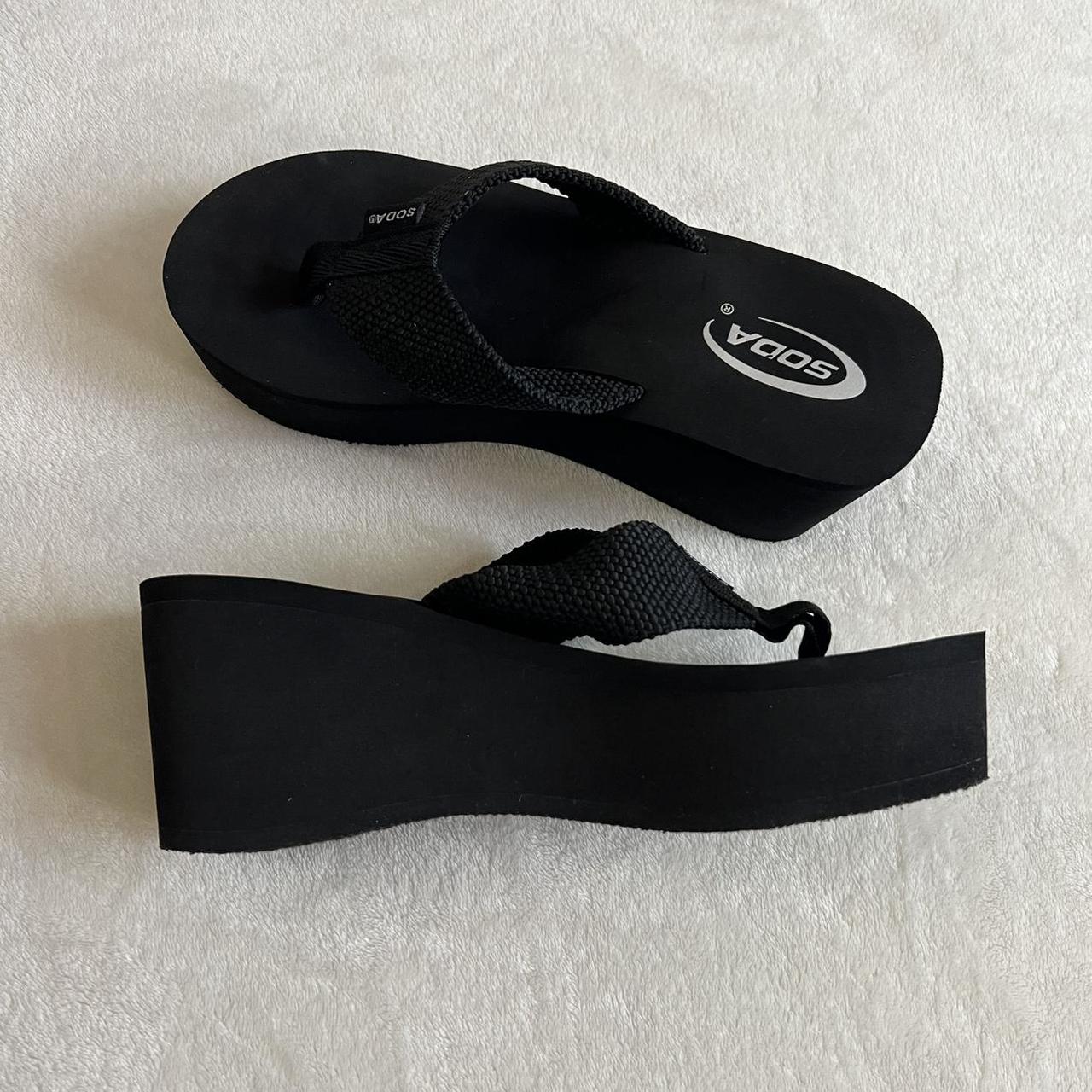 item listed by triplecherryy