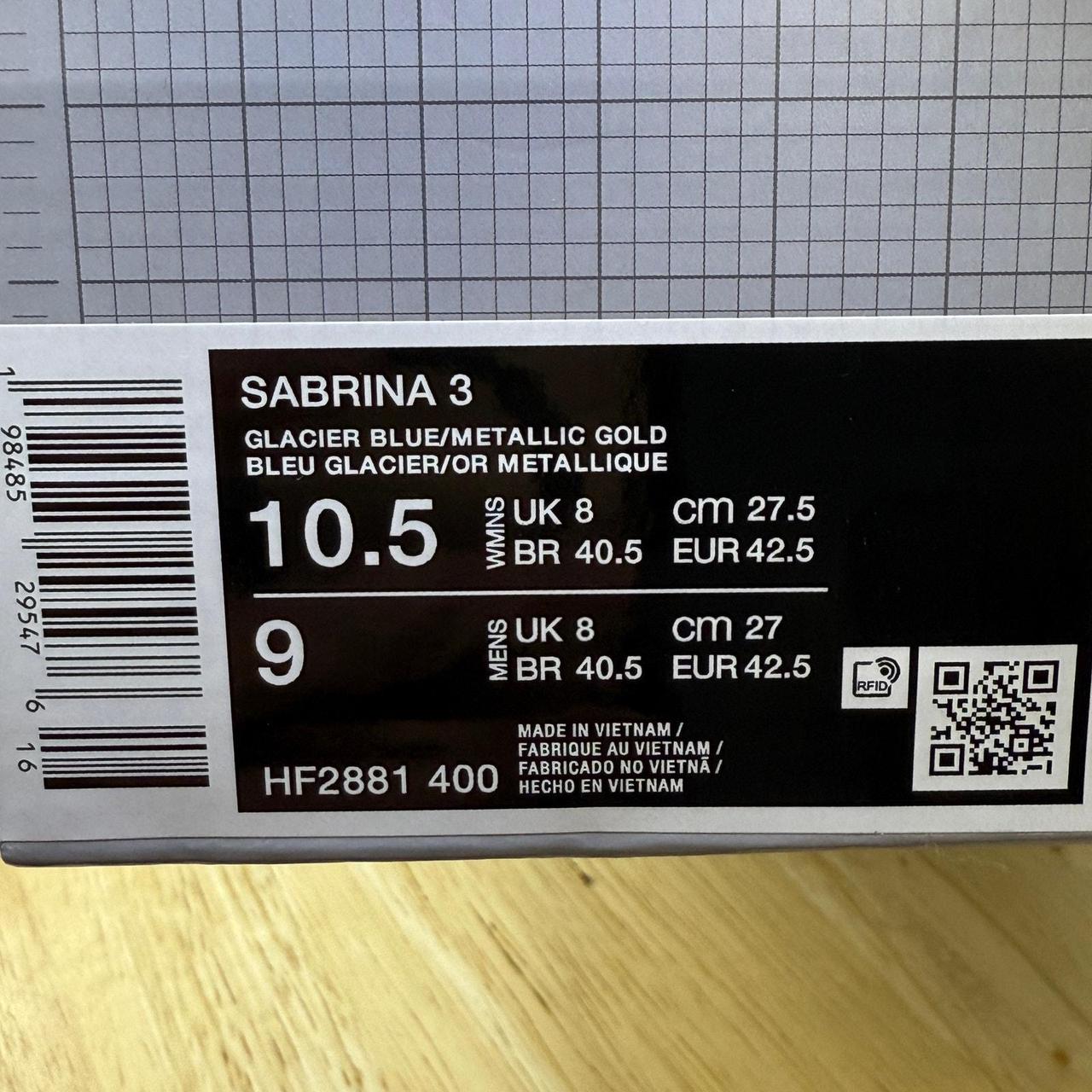 Nike Men\'s Blue and Gold Trainers