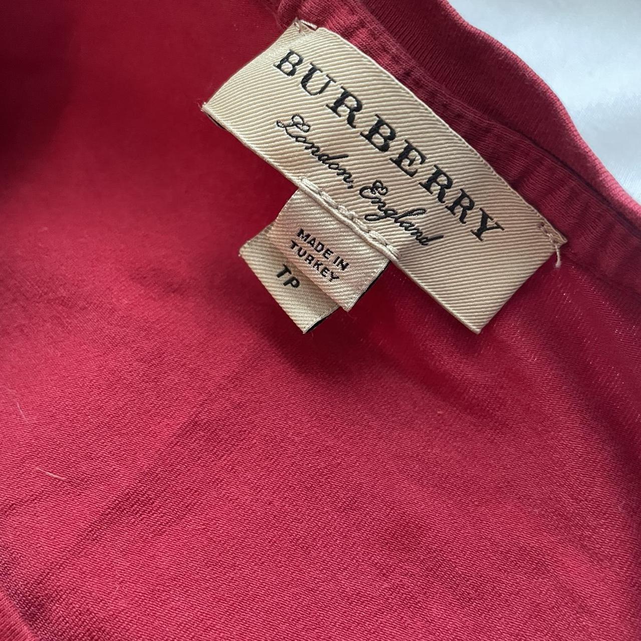 Burberry Women's Red Shirt Depop