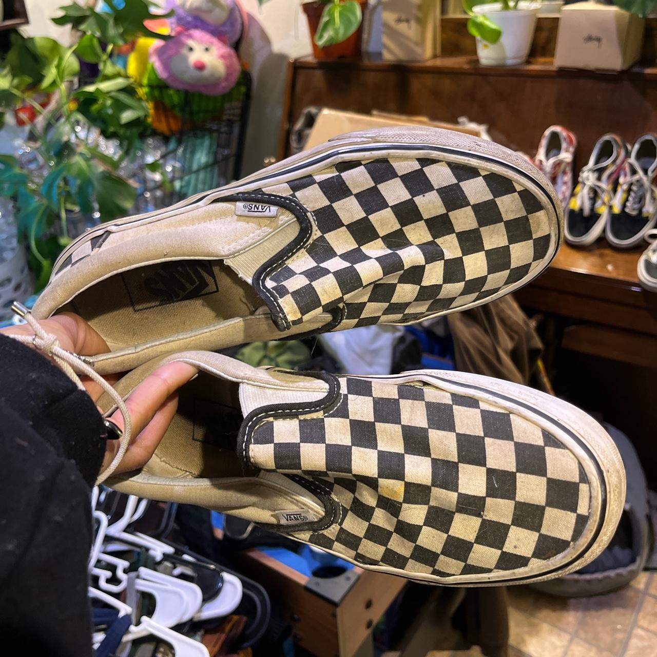 Dirty clearance checkered vans