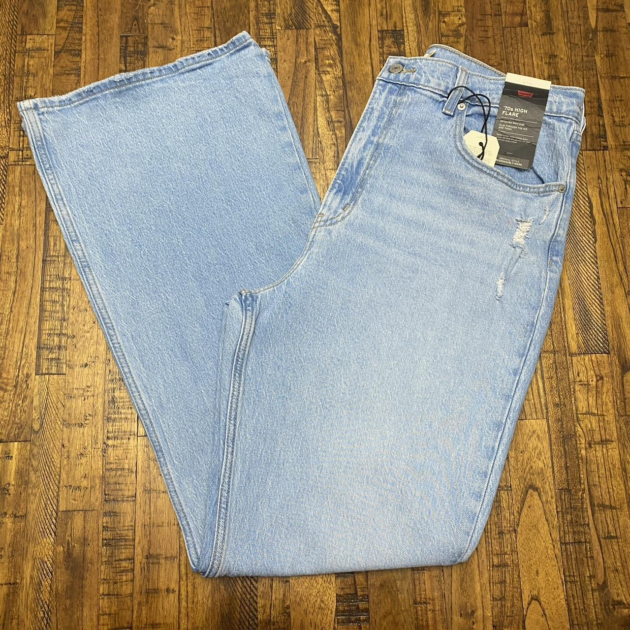 NEW Levi's 70s High Flare Denim Jeans Size - Depop