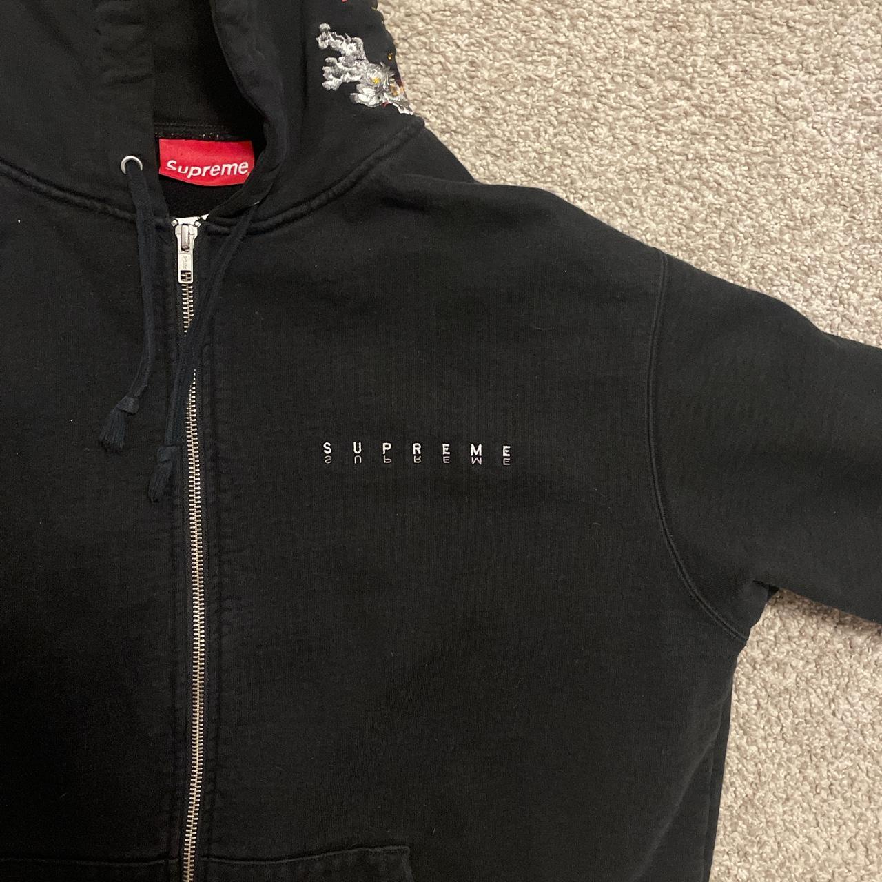 Supreme Globe Zip Up Hooded Sweatshirt Depop