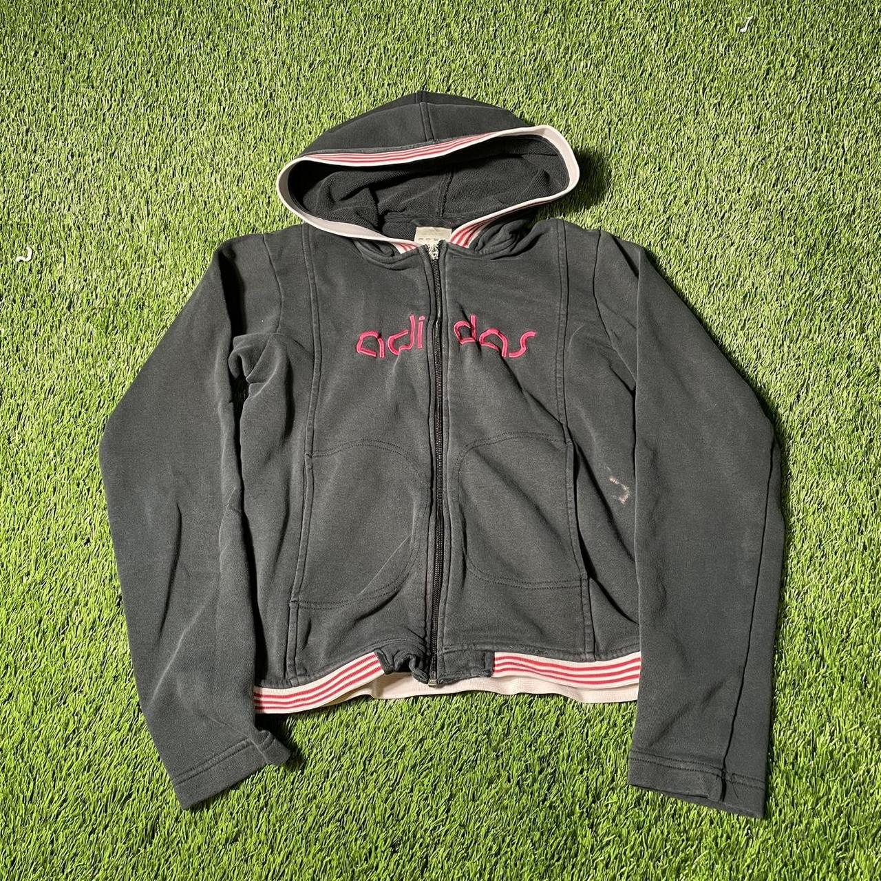 item listed by ghostllee