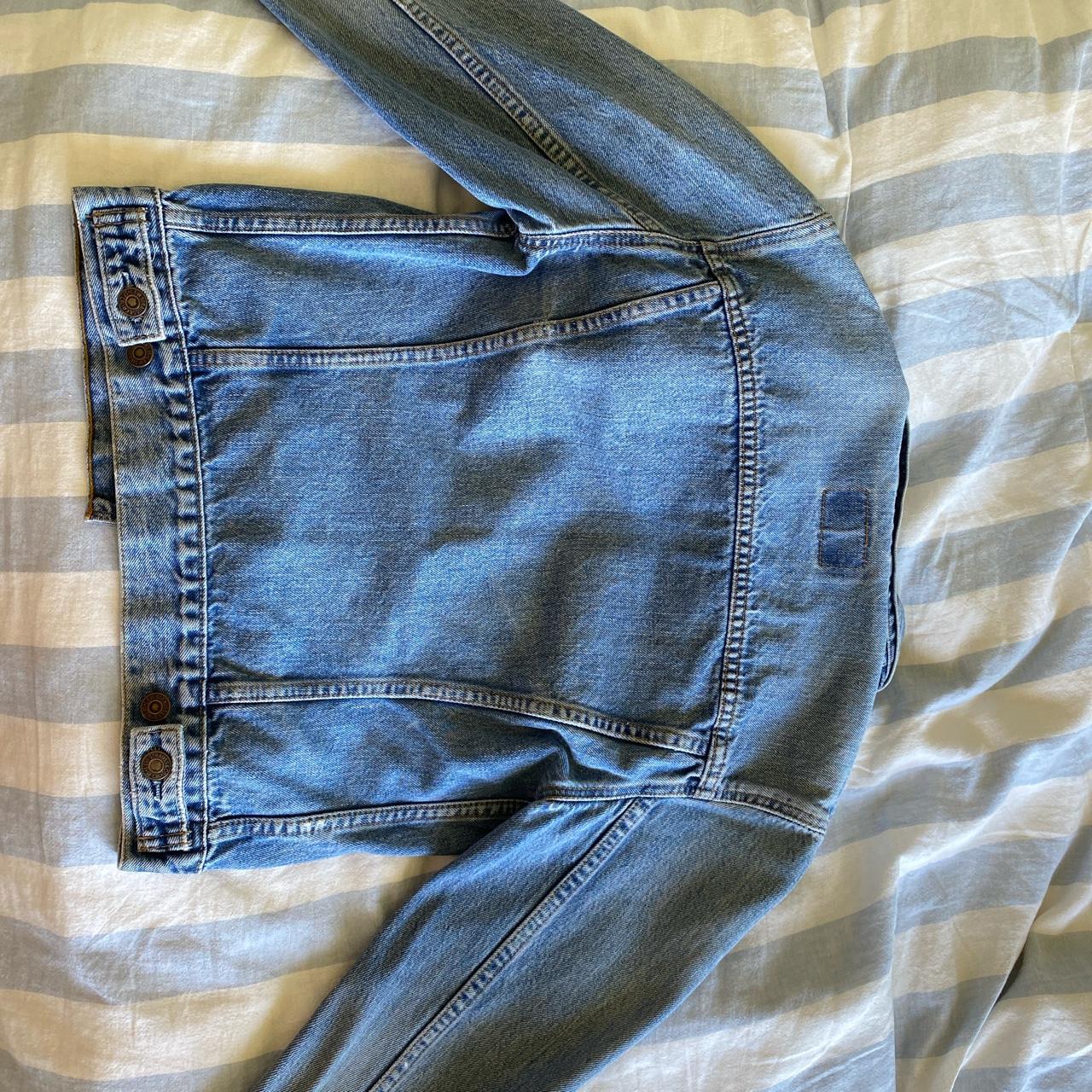 LEVIS DENIM JACKET Size small - would fit a child... - Depop