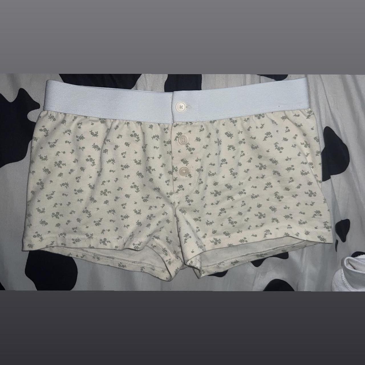 Brandy Melville shorts - Depop