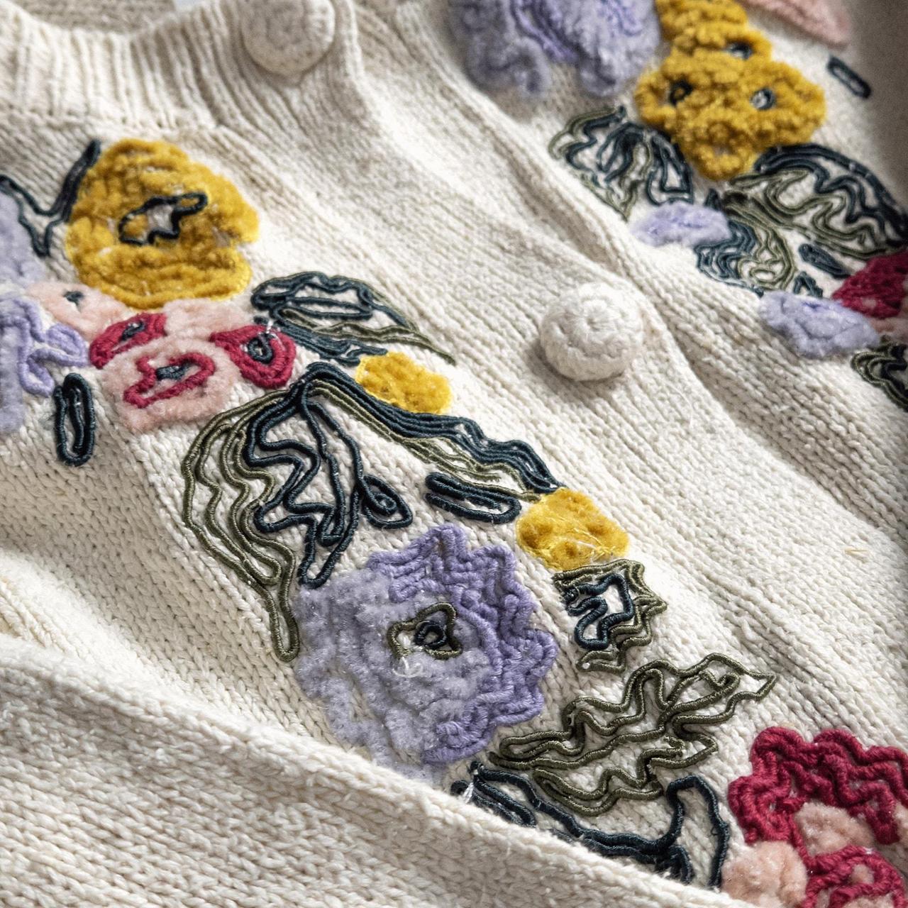 Source Unknown Women's Sweater - Cream/Multi - L … - image 5