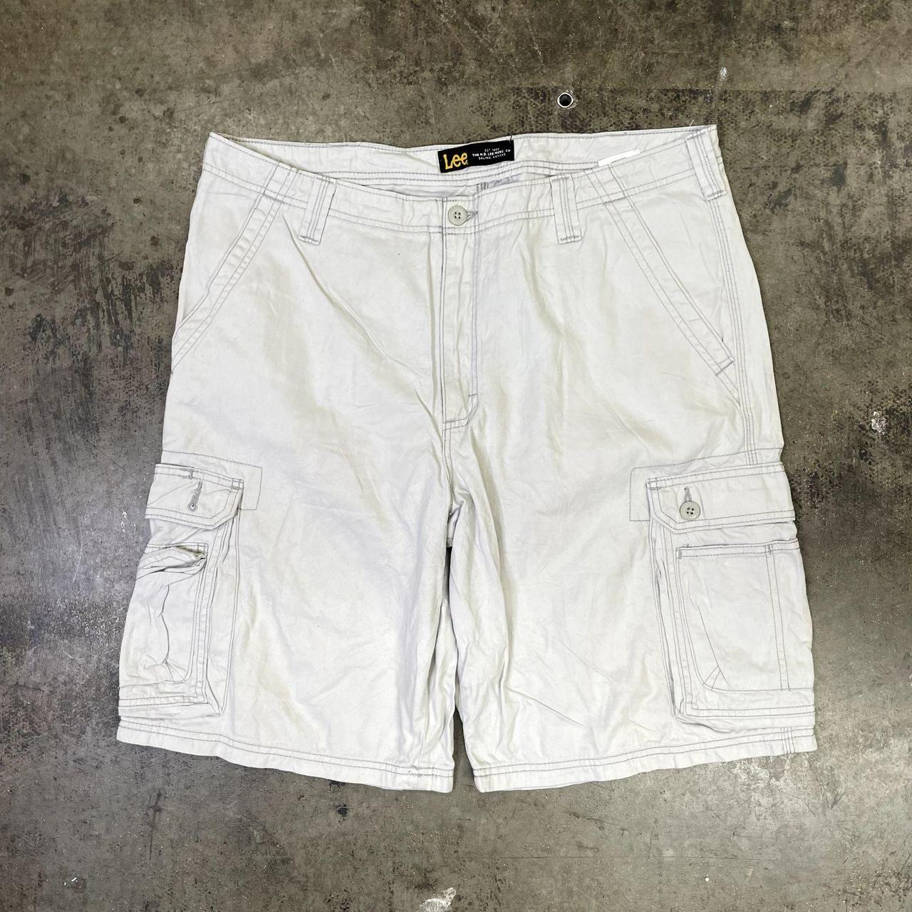 Lee Shorts Cargo 90s Vintage Summer Outdoors Shorts,... - Depop