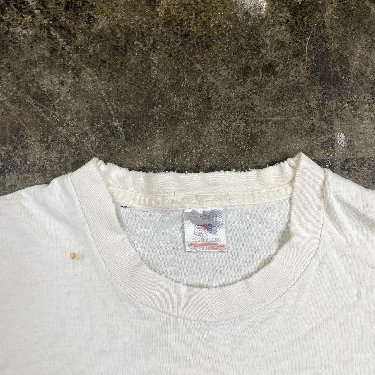 Fruit of the Loom Men's White T-shirt | Depop