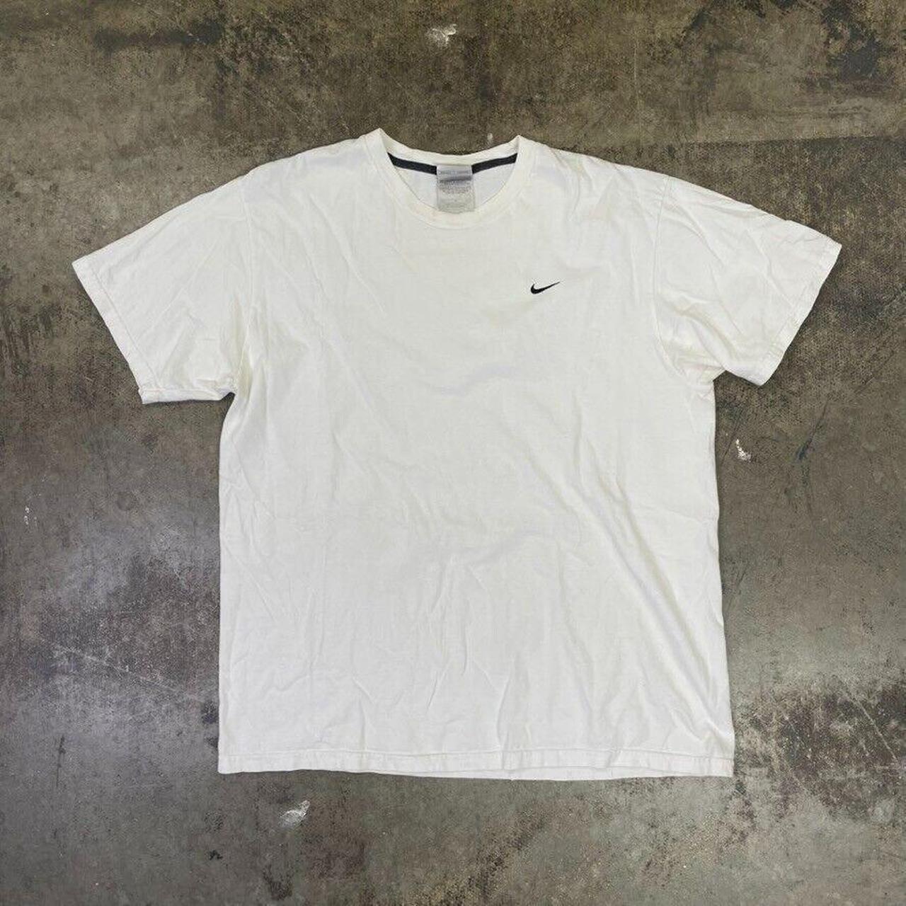 Nike T-Shirt Vintage Small Swoosh Y2K Sports Tee,... - Depop