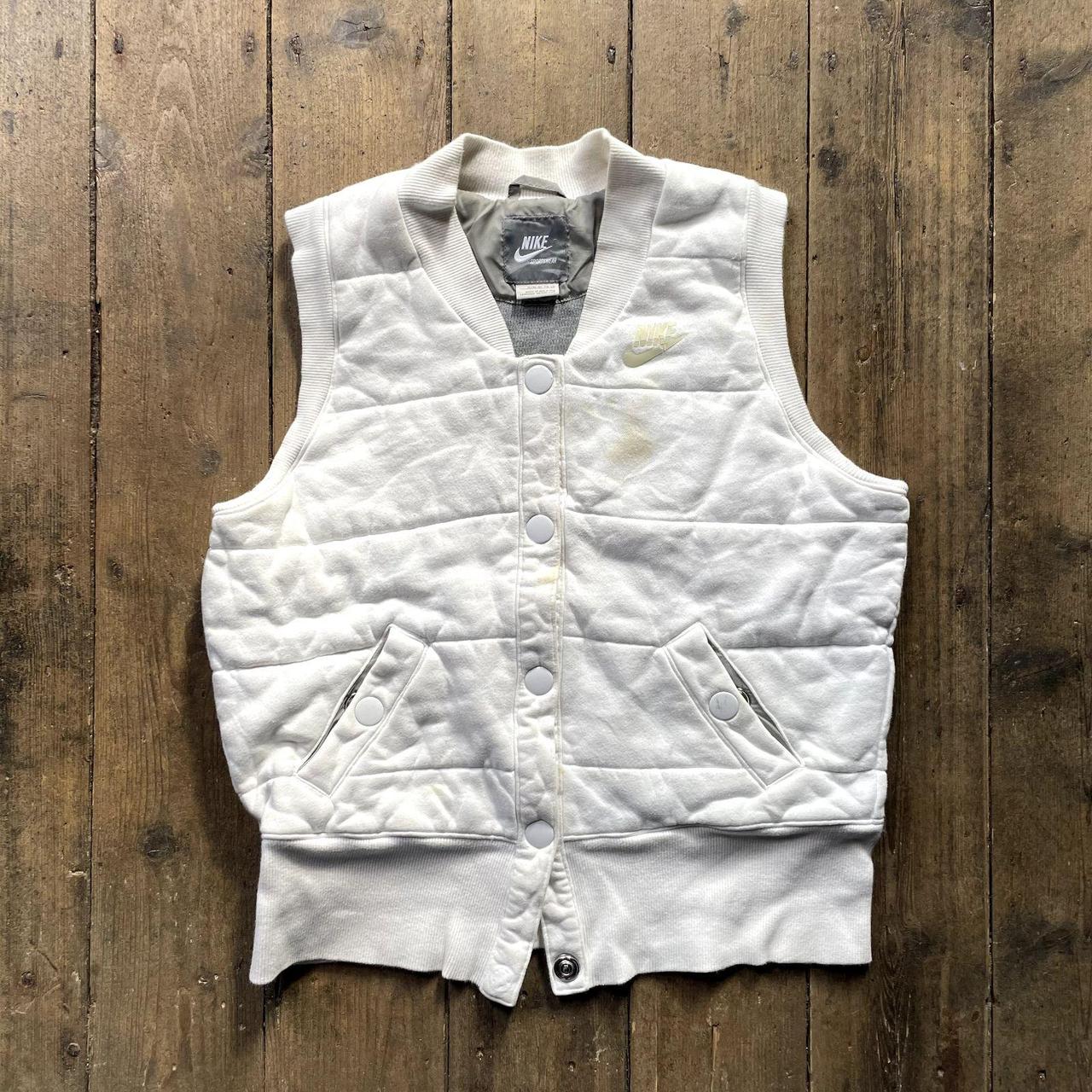 Nike Gilet Y2K Button Up Outdoors Jacket, White,... - Depop