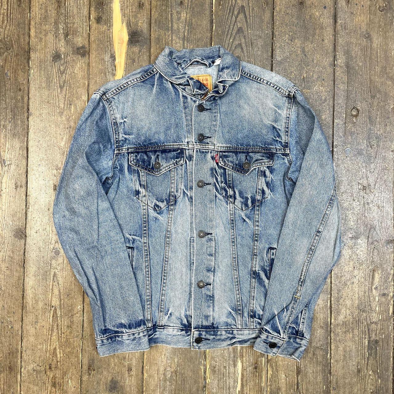 Used levis hot sale denim jacket